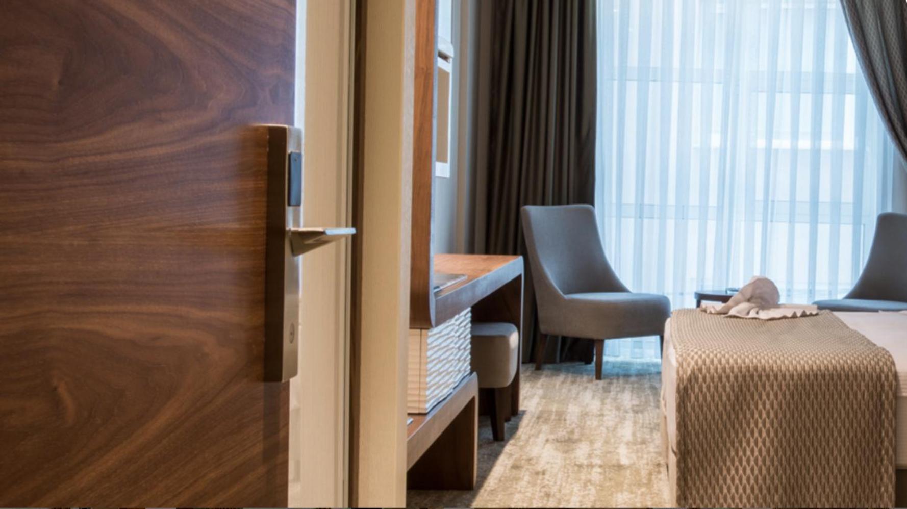 Ramada By Wyndham Gemli̇K Hotel Gemlik Cameră foto