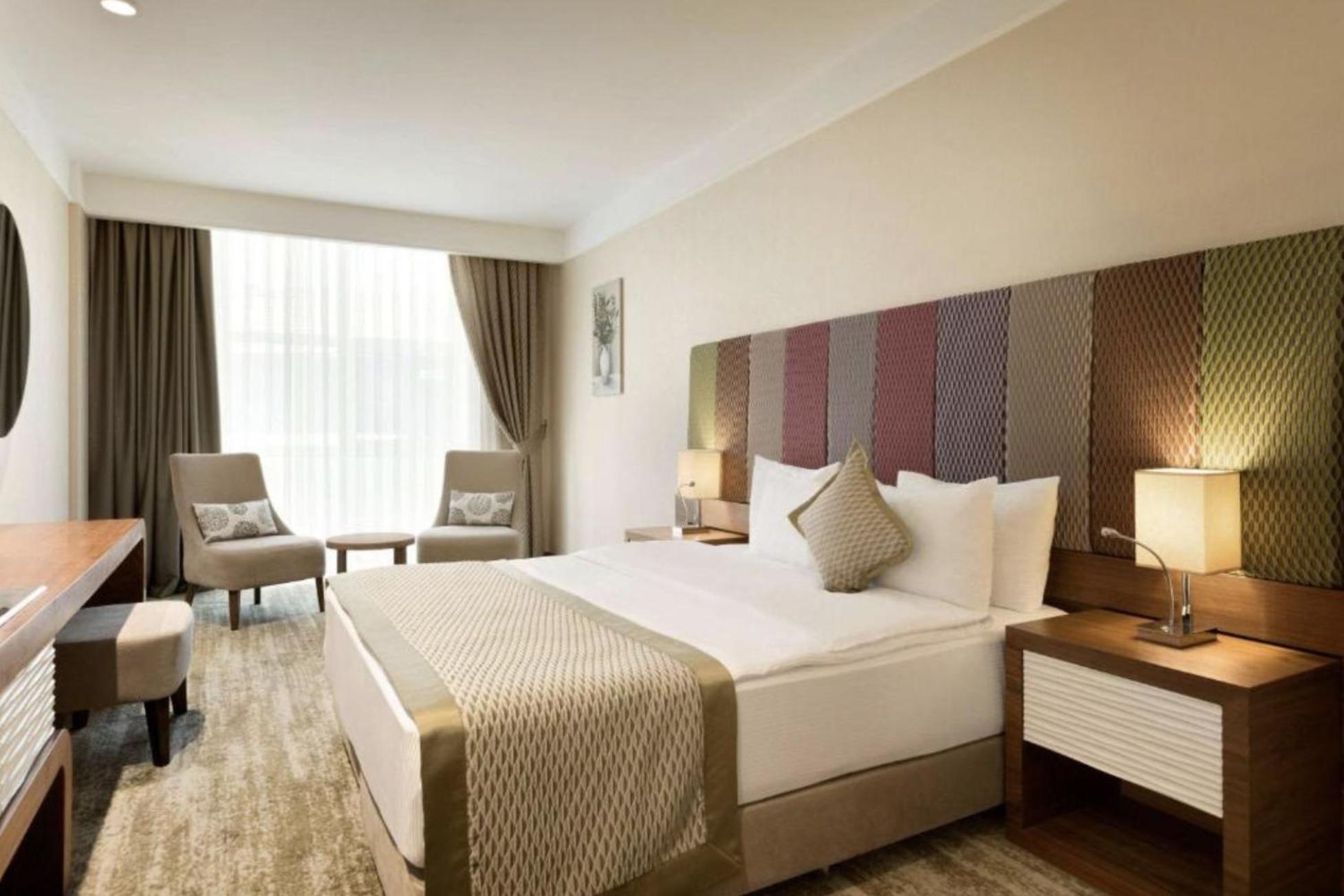 Ramada By Wyndham Gemli̇K Hotel Gemlik Exterior foto