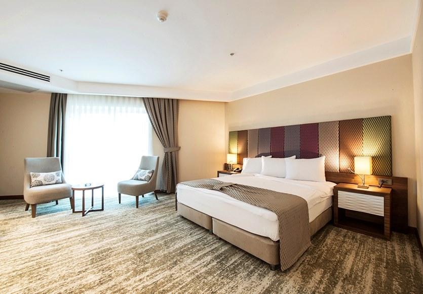 Ramada By Wyndham Gemli̇K Hotel Gemlik Exterior foto