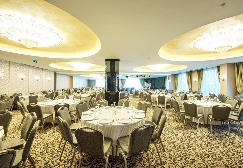 Ramada By Wyndham Gemli̇K Hotel Gemlik Exterior foto